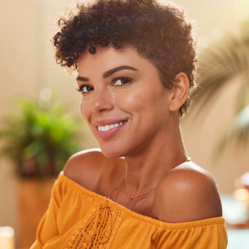 natural smiling african american woman